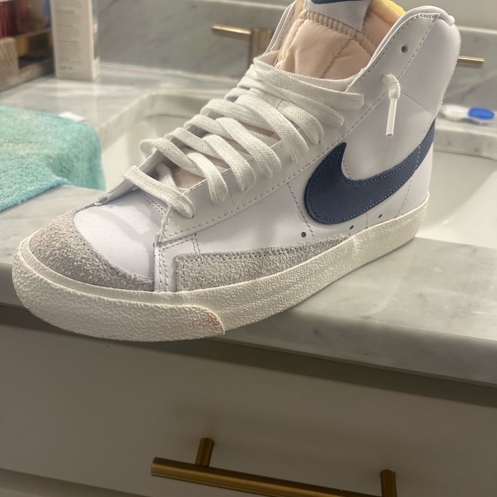 Nike High-Top Leather Sneaker White with Blue Swoosh